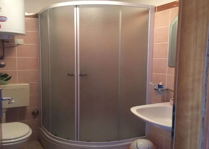 Simba - St Lägenhet *